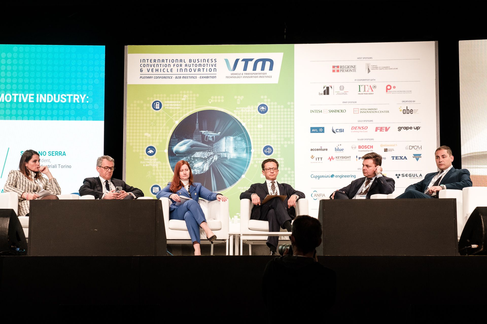 panel conference vehicle & transportation technology innovation meetings